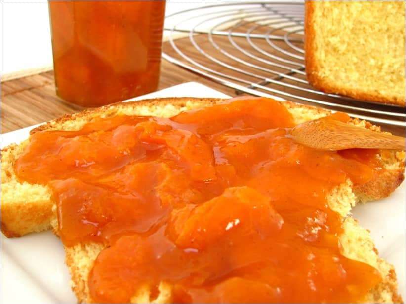 découvrez notre recette facile de confiture abricot amandes : une touche gourmande et originale pour vos tartines, à préparer en quelques étapes simples !