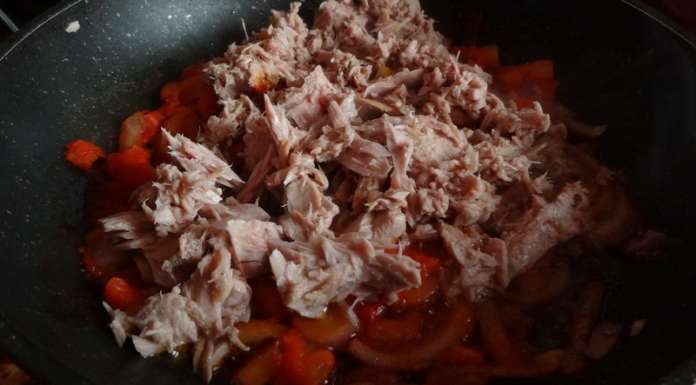 découvrez notre recette facile de curry de thon, rapide à préparer et pleine de saveurs exotiques. idéal pour un repas sain et gourmand en toute simplicité !