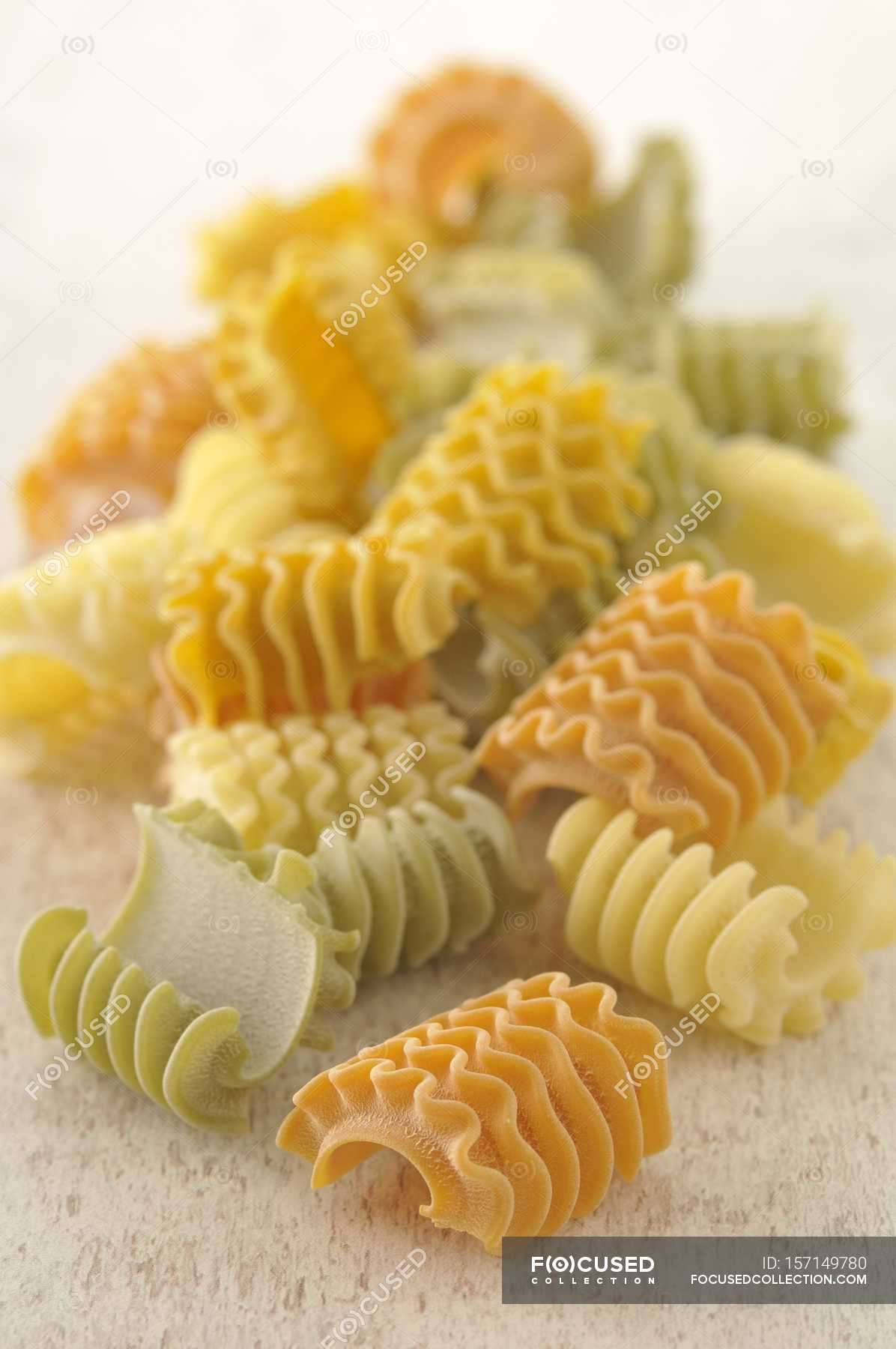 découvrez les pâtes radiatori, au design unique inspiré des radiateurs, idéales pour retenir les sauces. savourez une expérience culinaire authentique et gourmande avec ces pâtes italiennes originales parfaites pour tous vos plats.