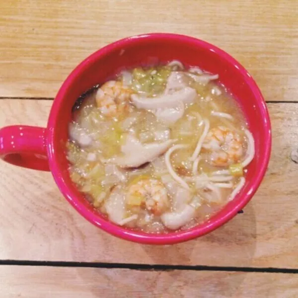 découvrez notre recette de velouté de crevettes 2025 : une soupe onctueuse, raffinée et facile à préparer, idéale pour impressionner vos convives ou régaler votre famille. conseils, astuces et ingrédients pour un repas gourmand.