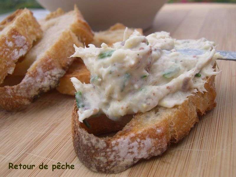 découvrez comment préparer facilement des rillettes de maquereau maison : une recette savoureuse, idéale en apéritif ou en entrée, à base de maquereaux frais et d'ingrédients simples. parfait pour surprendre vos invités !