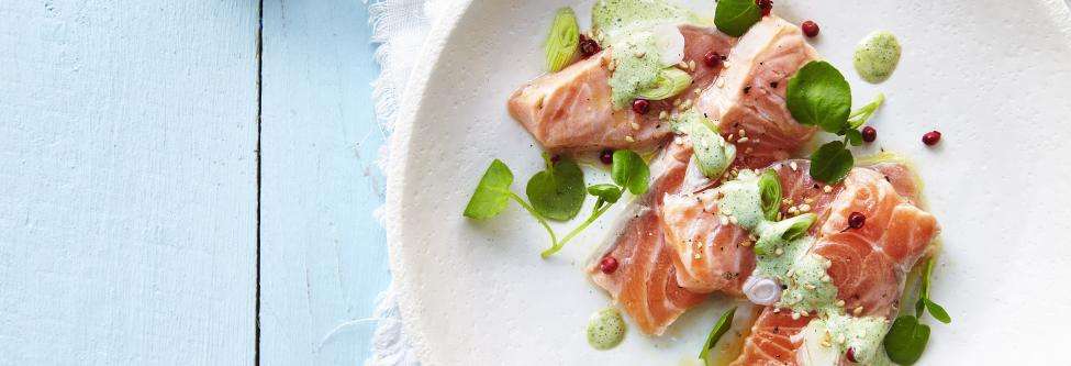 découvrez notre recette facile de saumon à l'estragon, savoureuse et idéale pour un repas rapide. une préparation simple pour un plat plein de fraîcheur et de saveurs !