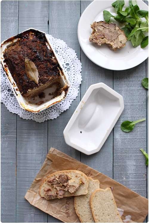 découvrez notre recette de terrine de canard facile à préparer. idéale pour vos entrées ou apéritifs, cette terrine allie saveurs authentiques et simplicité. régalez-vous en toute occasion !