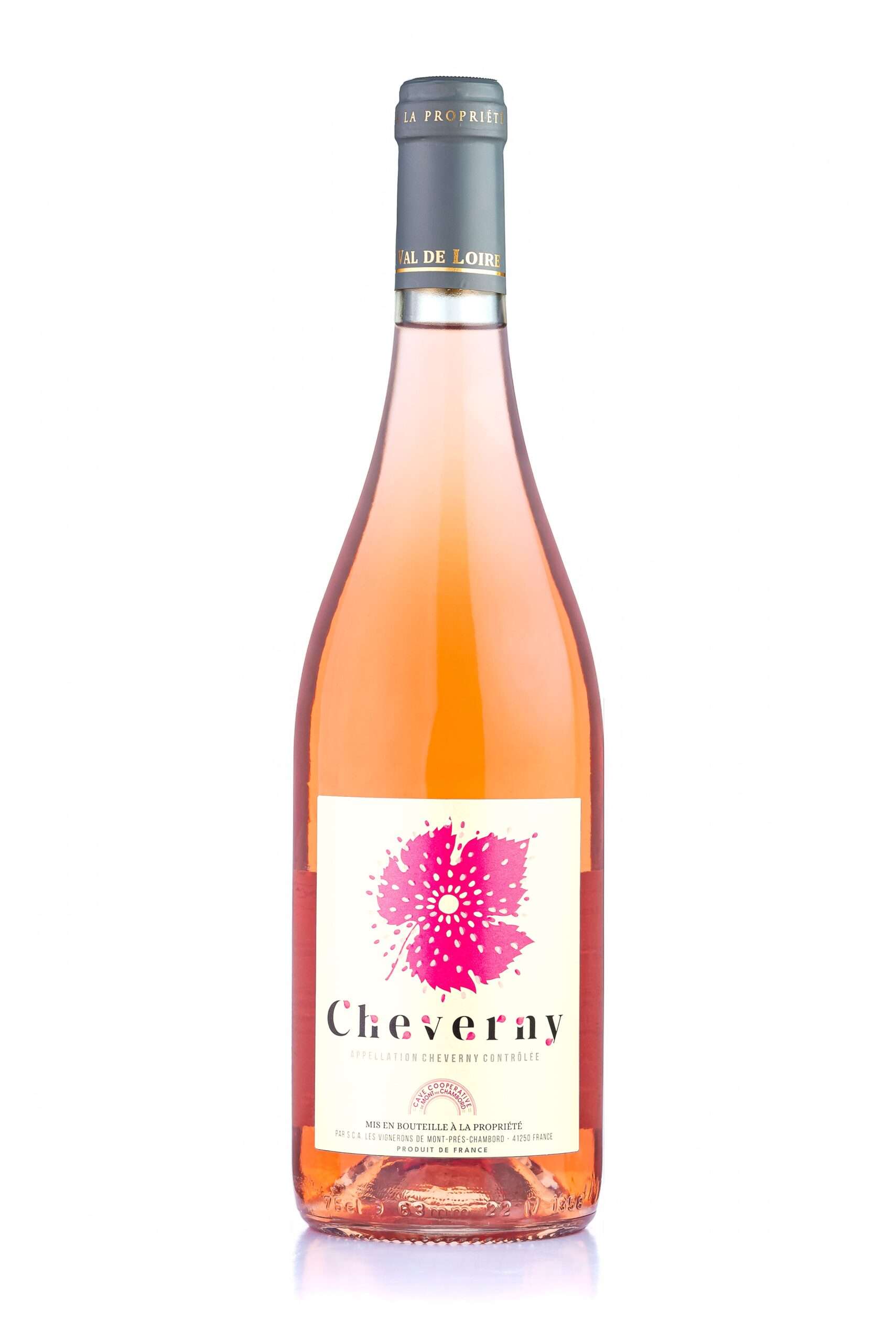 découvrez les vins de cheverny, un terroir unique de la loire où s'expriment des blancs frais, des rouges fruités et des rosés délicats. explorez leur diversité et trouvez la bouteille idéale pour vos repas.