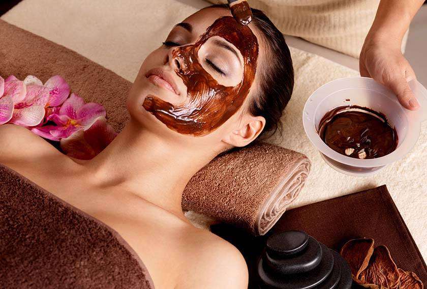 découvrez l'univers du thé chocolat : ses origines fascinantes, ses bienfaits pour la santé et nos conseils pour une dégustation optimale.