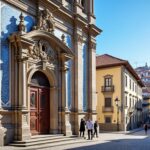découvrez l'histoire fascinante de l'igreja do carmo à porto, son architecture unique et les visites incontournables à ne pas manquer lors de votre passage.